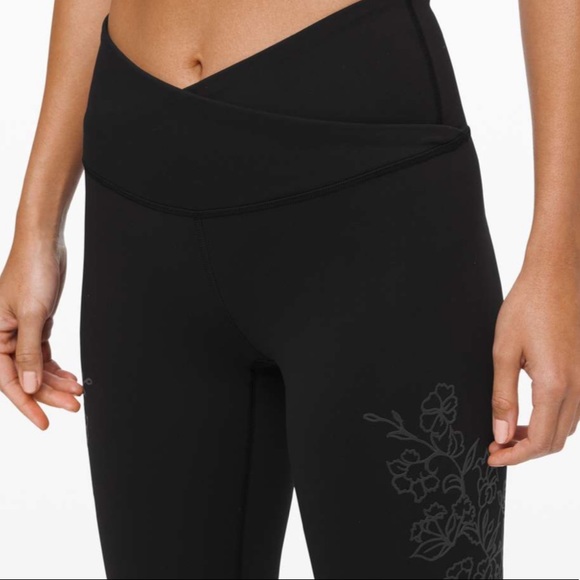 Lululemon Always On High-Rise Tight 28"*Flocked Everlux
Black - Picture 6 of 12